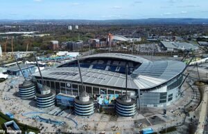 Oasis NO jugará en el Etihad Stadium del Manchester City el próximo verano debido a la continua expansión del terreno… los fanáticos acérrimos del City, Noel y Liam Gallagher, se dirigirán a Heaton Park en su lugar.