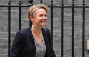 Un número récord de inmigrantes que viven en Gran Bretaña están desempleados: más de 1,6 millones de personas desempleadas o “económicamente inactivas” cuestan a los contribuyentes unos 8.000 millones de libras esterlinas.