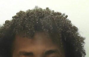 Un estudiante de derecho antifascista de 19 años que lanzó misiles contra una turba de extrema derecha después de unirse accidentalmente a una manifestación EQUIVOCADA es encarcelado por 14 meses