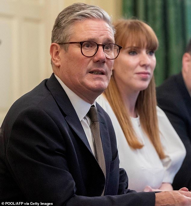 95267487-14402727-Keir_Starmer_-m-30_1739721699011.jpg