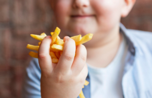 El peso adicional cae en los niños y los adolescentes de la AM crecen entre los adolescentes, el estudio señaló la investigación