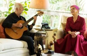 Roberto Menessescal y Chris Delanno Octubre dan 12 canciones de ‘Side Be Of Bose’ en el álbum programado en octubre