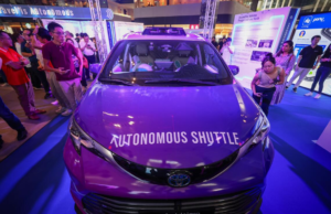 Se busca: protección, operador de flota remota para vehículos autónomos