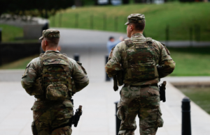 El presidente mantiene la unión a las fuerzas armadas estadounidenses