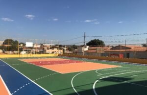 Ayuntamiento de la NOSA Senhora Das ha terminado Sports Square of Grasas