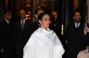 Meghan Markle corta una figura elegante, ya que hace la primera aparición en la Semana de la Moda de París mientras la duquesa de Sussex asiste a Balenciaga Show