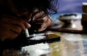 Número de OAP admitidos en el hospital para inhalar la cocaína se dispara … incluidos los pensionistas de los 90 años