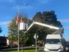 El consejo liberaldemócrata retira las banderas de St George’s y Union y culpa al clima