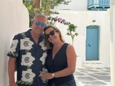 El ex director ejecutivo de Aviva, David Barral, muere en un accidente de “bola de fuego” después de que Aston Martin se saliera de la carretera y chocara contra un árbol