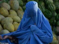 Portugal prohíbe los burkas: el uso de velos faciales por “razones de género o religiosas” supondrá una multa de hasta 3.475 libras esterlinas
