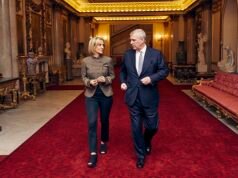 Emily Maitlis afirma que “ahora sabemos que Andrew me mintió sobre su contacto con Epstein” en el infame BBC Newsnight de 2019, luego de las revelaciones de MoS de que el ex duque le dijo a un delincuente sexual que estaban “juntos en esto en un correo electrónico de 2011”.