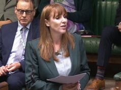 Angela Rayner lanza su intento de regreso diciéndoles a los parlamentarios que cometió un “error honesto” y que la renuncia fue “difícil”… mientras revela que está hablando con HMRC sobre el pago de impuestos.