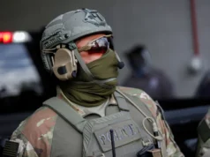 Juez ordena a agentes federales de inmigración usar cámaras corporales en Chicago