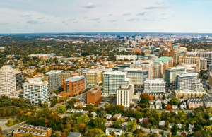 Richard Cox enfrenta cargos de delincuentes sexuales en Arlington Virginia Court