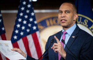 Los demócratas lanzan anuncios dirigidos a los republicanos sobre el cierre del gobierno