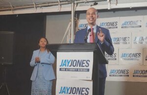 El candidato de Virginia AG, Jay Jones, condenado por conducir imprudentemente a 116 mph en 2022