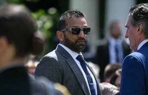 Kash Patel llama a SPLC ‘Máquina de frotis partidista’, termina todos los lazos del FBI