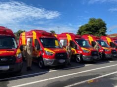 Cinco niños y dos adultos murieron al caer del coche frente a un club en Gaiis, dicen los bomberos
