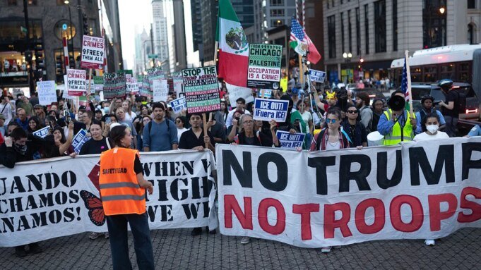 trump-ice-protesters-chicago-2025.jpg