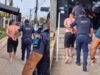 Turista ha sido detenido tras agredir a su novia durante la crisis alous en una playa de la costa de SP; Video