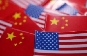 China insta a EE.UU. a evitar la “línea roja” tras alcanzar una tregua comercial