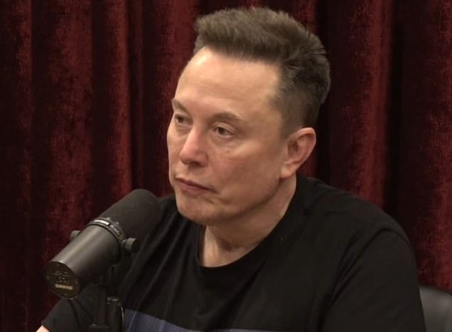 103499637-15247743-Elon_Musk_54_looked_visibly_older_during_his_latest_appearance_o-a-5_1761954970474.jpg