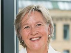 Una asociación de vivienda amenaza con desalojar a un veterano de la RAF, de 90 años, por su scooter de movilidad pocos días antes del Día del Recuerdo