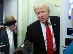 Trump dice que “se siente mal” por la familia real después de que Andrew fuera despojado del título de Príncipe por sus vínculos con Epstein