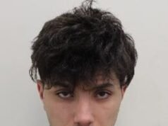 El migrante marroquí de 22 años que arrebató un Rolex de 38.000 libras de la muñeca de un turista pocos meses después de llegar a Gran Bretaña con un certificado de nacimiento falso se enfrenta a la deportación.