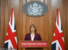 Rachel Reeves ‘cambia de sentido y ABANDONA los planes para aumentar el impuesto sobre la renta en el presupuesto’: la canciller se enfrenta a un agujero negro de £ 30 mil millones después de ceder ante la reacción contra los planes que rompen el manifiesto