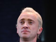 El leal mago de JK Rowling, Tom Felton, continúa apoyándola en su emotivo debut en Broadway. Entonces, ¿quién más sigue del lado del autor y quién le ha dado la espalda a la mujer que hizo su carrera?