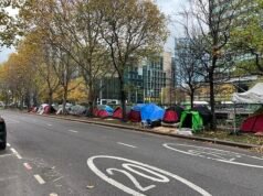 El centro comercial de Londres se convierte en Tent City mientras inmigrantes y personas sin hogar instalan al menos 30 refugios en ‘barrios marginales’