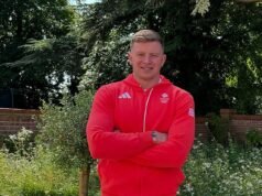 El hermano de Adam Peaty, James, es arrestado por acusaciones de que envió amenazas al atleta olímpico durante su fin de semana de despedida de soltero mientras aumenta la amarga disputa familiar.