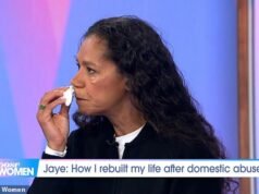 Los espectadores de Loose Women elogian a la ‘valiente’ estrella de Emmerdale, Jaye Griffiths, mientras se derrumba y tiembla visiblemente mientras cuenta su horrible abuso doméstico.