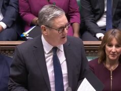 Starmer lucha por aferrarse mientras el diputado rebelde ofrece ceder su escaño en la Cámara de los Comunes para que Andy Burnham pueda convertirse en líder, con ’80 diputados detrás del retador’