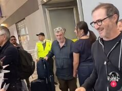 Paul Gallagher viaja alrededor del mundo con los hermanos Noel y Liam de forma gratuita para la gira de Oasis a pesar de los cargos de violación y sexo violento