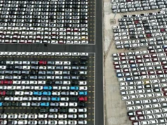 El crecimiento de los vehículos eléctricos chinos está impulsando los precios del COE