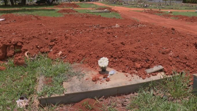 1762234029_crd-movimentos-cemiterio-asa-sul-00110-frame-206.jpeg