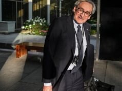 Las promesas presupuestarias significan 40.000 recortes de empleos y cierres de programas: el principal funcionario público de Canadá