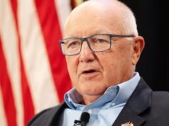 Hoekstra acusa a Canadá de inmiscuirse en la política estadounidense y dice que reanudar las conversaciones comerciales “no será fácil”