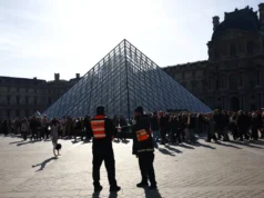 Robo del Louvre: un sospechoso acusado, otro liberado