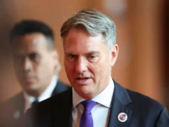 El ministro de Defensa de Australia dice que el fortalecimiento militar de China exige una respuesta