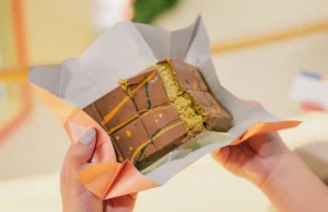 El creador del viral ‘Dubai Chocolate’ abre una tienda temporal en la T1 del aeropuerto de Changi