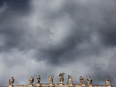 Jesús, no la Virgen María, salvó al mundo, dice el Vaticano