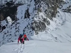 Siete muertos, cuatro heridos y cuatro desaparecidos tras una avalancha en el Himalaya en Nepal