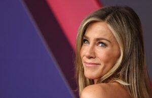 Jennifer Aniston confirma su relación con Jim Curtis