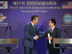 Corea del Sur dice que Corea del Norte disparó cohetes de artillería durante la visita de Pete Hegseth