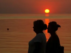 Letonia ha suspendido sus planes de retirarse del Tratado sobre la violencia contra las mujeres hasta después de las elecciones.