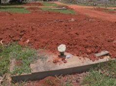 Las familias afirman que las tumbas en Asa Sul estaban cubiertas de tierra