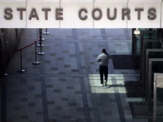 Multa de 105.500 dólares para tres por declaraciones falsas y no obtención de documentación adecuada vinculada a empresas